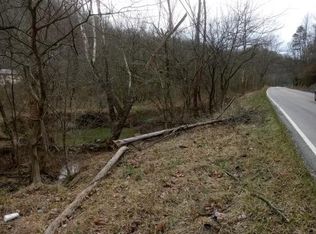 286 Bradford Br, David, KY 41616