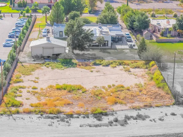 5016 Country Club Pl, El Paso, TX 79922
