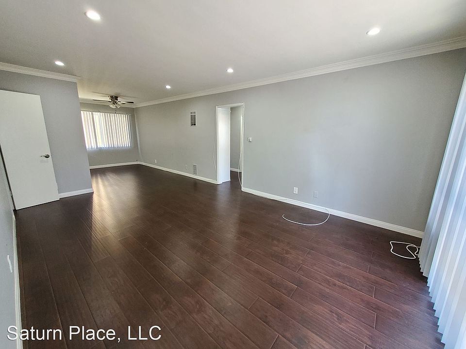 1st image of 8540 W Saturn St #1