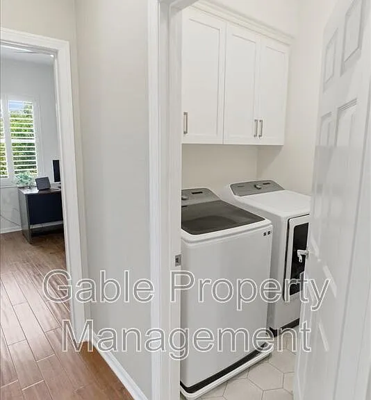 26882 Greenleaf Ct — Photo 22