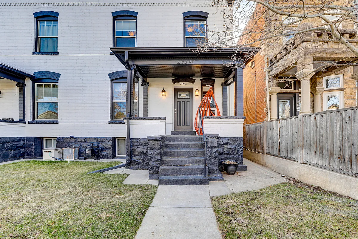 Building Photo - 2524 N High St