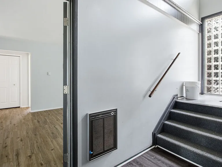 365 Granger Rd — Photo 16