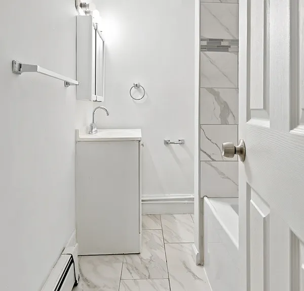 9 Arlington Pl #2 — Photo 7