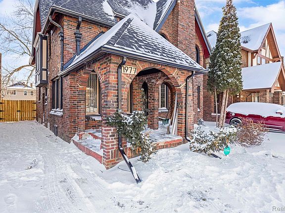 5th image of 1977 Atkinson St