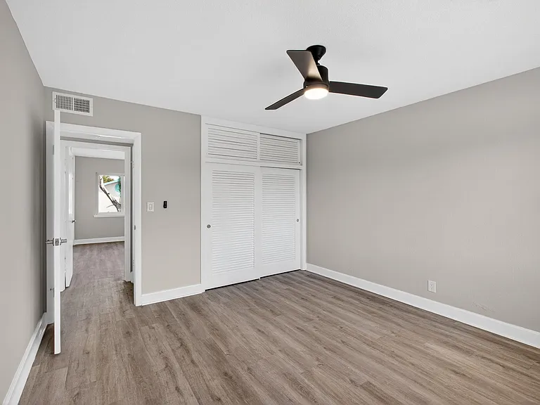 624 Southwind Cir #2 — Photo 16