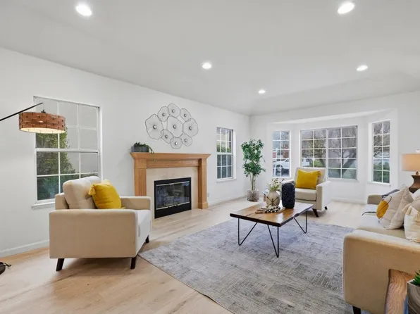 1059 Quail Creek Cir, San Jose, CA 95120