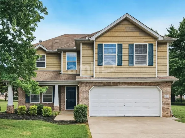 1316 Roxbury Ct, Murfreesboro, TN 37128