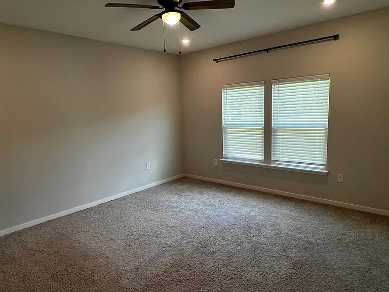 204 Park View Ln — Photo 7