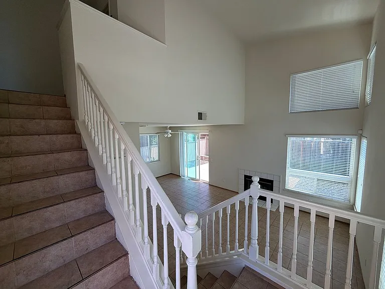 1100 Twinbridge Ct — Photo 8