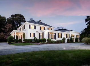 345 Governors Ln, Fairfield, CT 06824