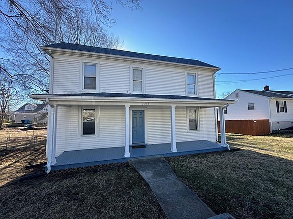 3rd image of 2333 King St NE