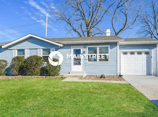 1716 Springhill Dr, O'Fallon, MO 63366