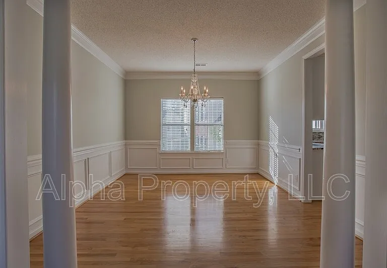 120 Windsong Dr — Photo 8