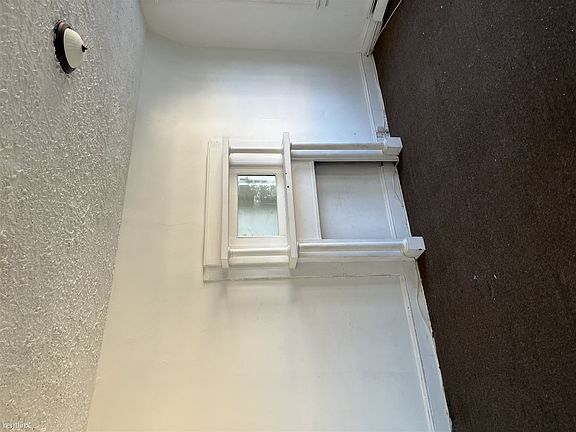 D7AFE3B0-3960-4CB8-8F71-364A546AF49B