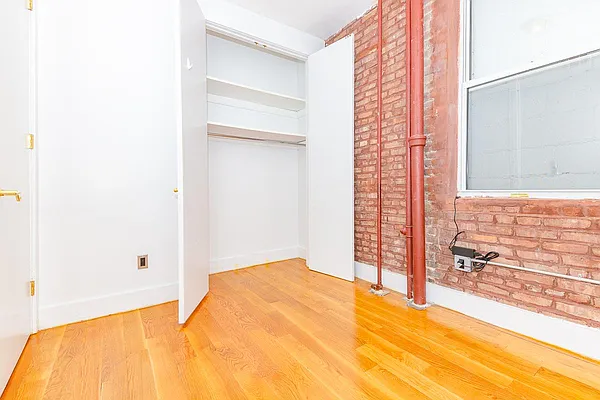 Rented by MySpaceNYC | media 14