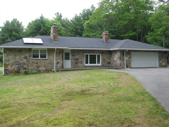 106 S Pickens St, Lakeville, MA 02347
