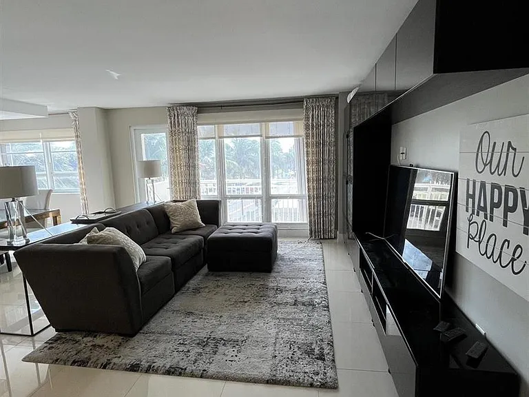 133 N Pompano Beach Blvd #211 — Photo 3