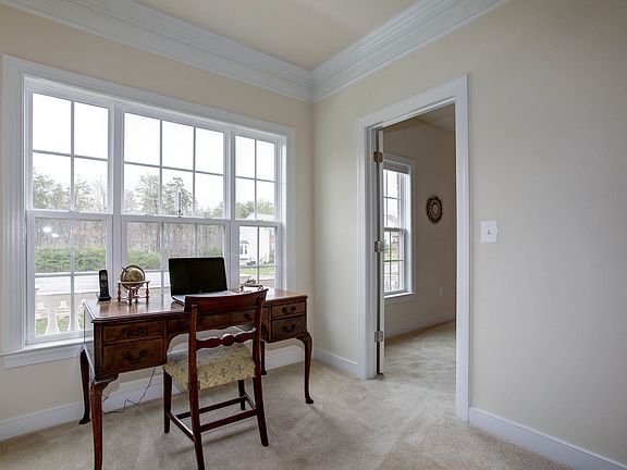 4th image of 6811 Weedon Dr