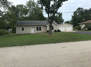 3724 E Corman St, Decatur, IL 62521