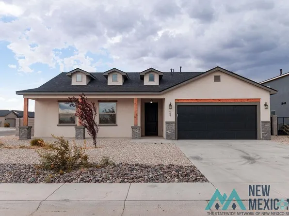 607 Baler Ln, Carlsbad, NM 88220