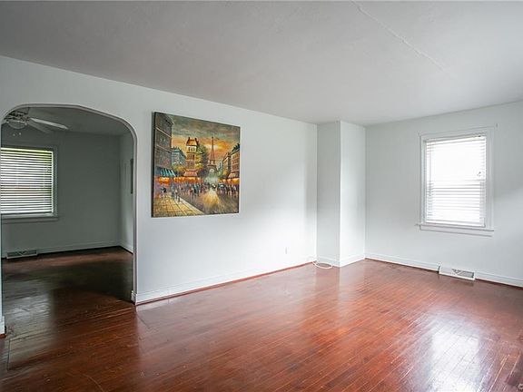 2nd image of 5910 Brandy Ln