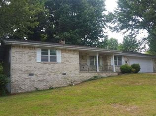 614 E 1st St, Mountain Home, AR 72653