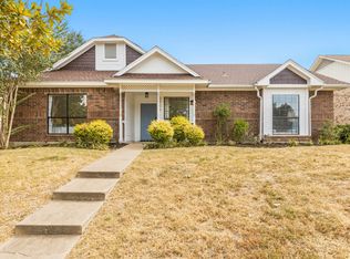 2706 Collins Blvd, Garland, TX 75044