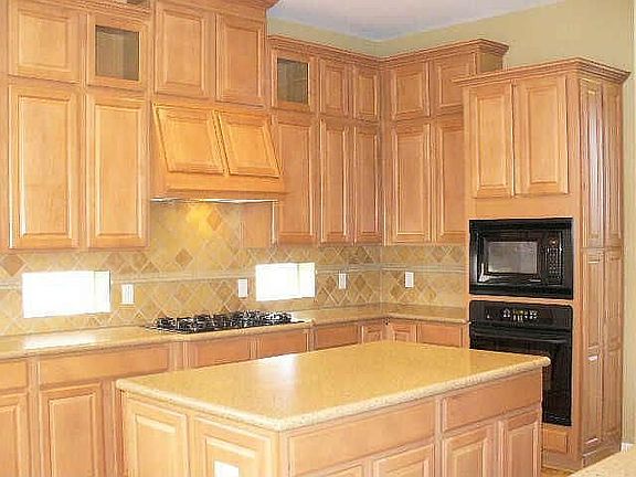 Gourmet Kitchen, View 1