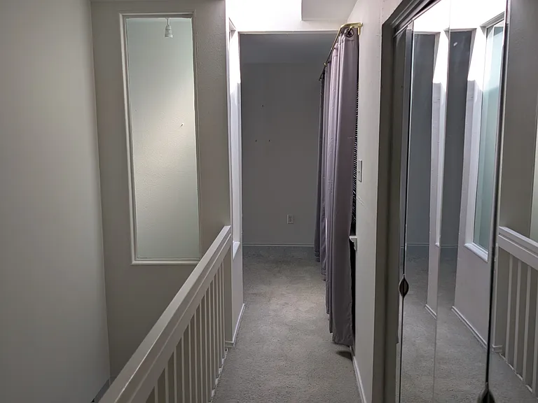 2852 Lee St — Photo 11