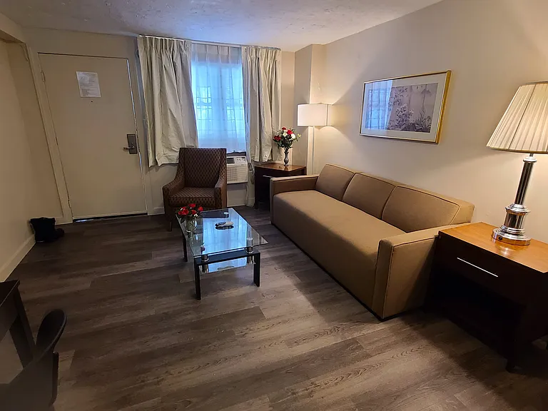 Presque Isle Extended Stay Suites — Photo 47