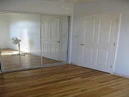 4th image of 4545 Redwood St