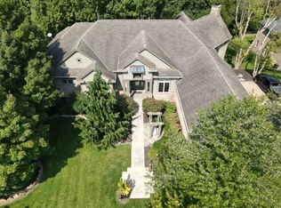 261 Buena Vista Dr, South Lebanon, OH 45065