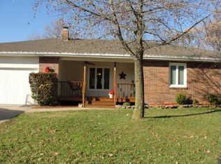 503 Hillcrest Ave, Nixa, MO 65714