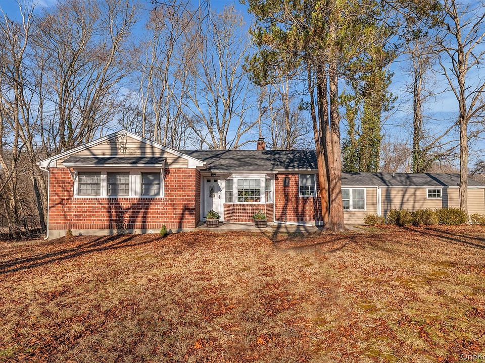 1st image of 164 Donegan Avenue