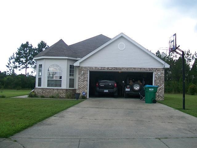 1st image of 13926 Maddie Cir