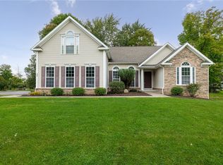 56 Galante Cir, Webster, NY 14580