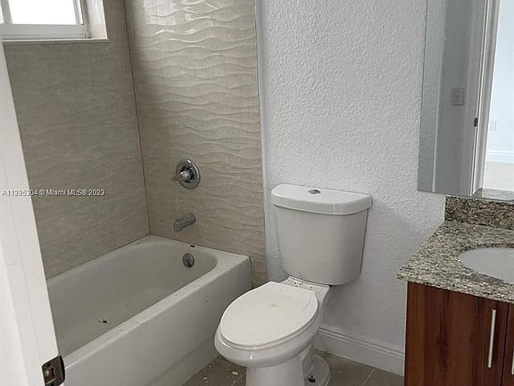 3rd image of 636 NW 5th St