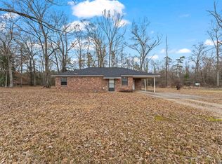 807 Lemon B Rd, Slaughter, LA 70777