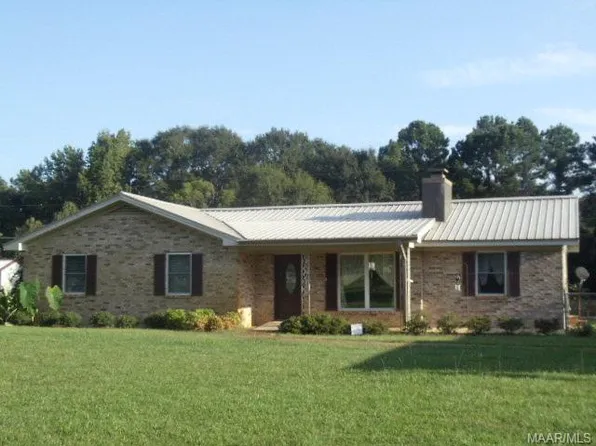 2083 Berry Rd, Valley Grande, AL 36701