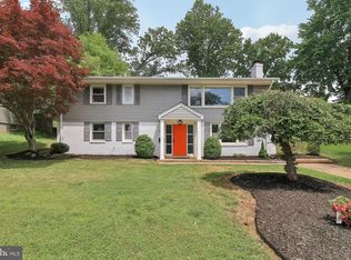 1212 Ware St SW, Vienna, VA 22180