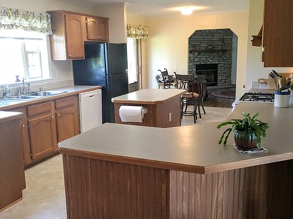 5th image of 9393 Kingsfield Dr