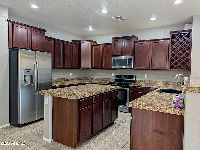 3858 E Morelos St — Photo 11