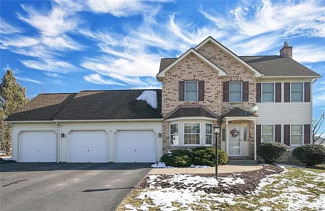 1st image of 254 Longwood Dr
