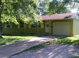 2333 SW Wayne Ave, Topeka, KS 66611