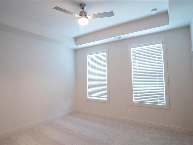 1394 Cozy Cir SE — Photo 23