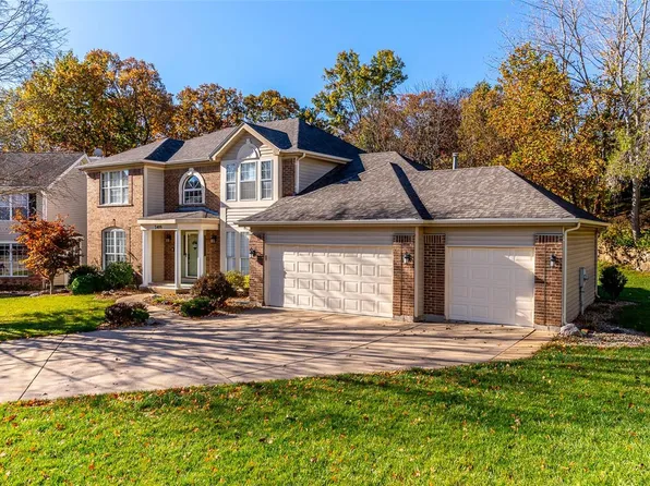7409 Summertime Dr, Saint Louis, MO 63129