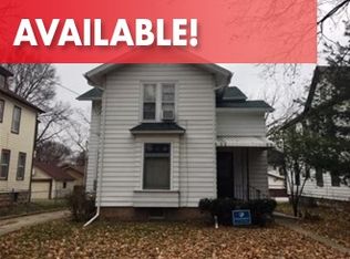1123 N Church St APT 3, Rockford, IL 61103