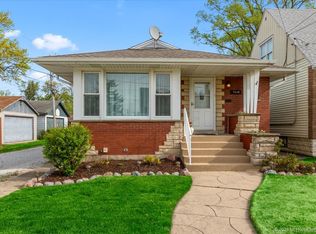 3048 W 96th Pl, Evergreen Park, IL