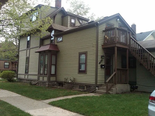 2 bed, 650 sqft, $2,550 — Photo 3