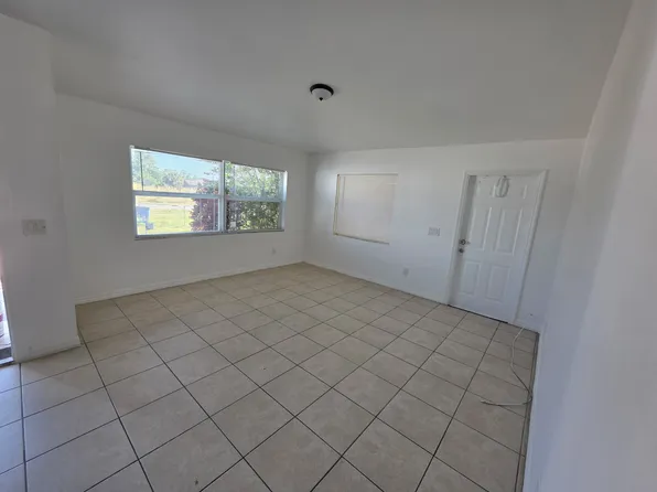 1248 Columbus Blvd, Fort Myers, FL